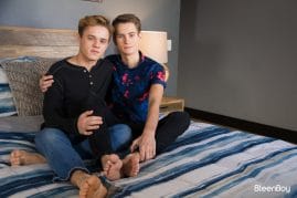 Cute gay twinks Trevor Harris and Brian Gibson